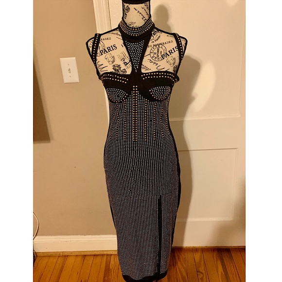 Pre’tite Embellished Dress....Sz: Medium - Picture 2 of 5